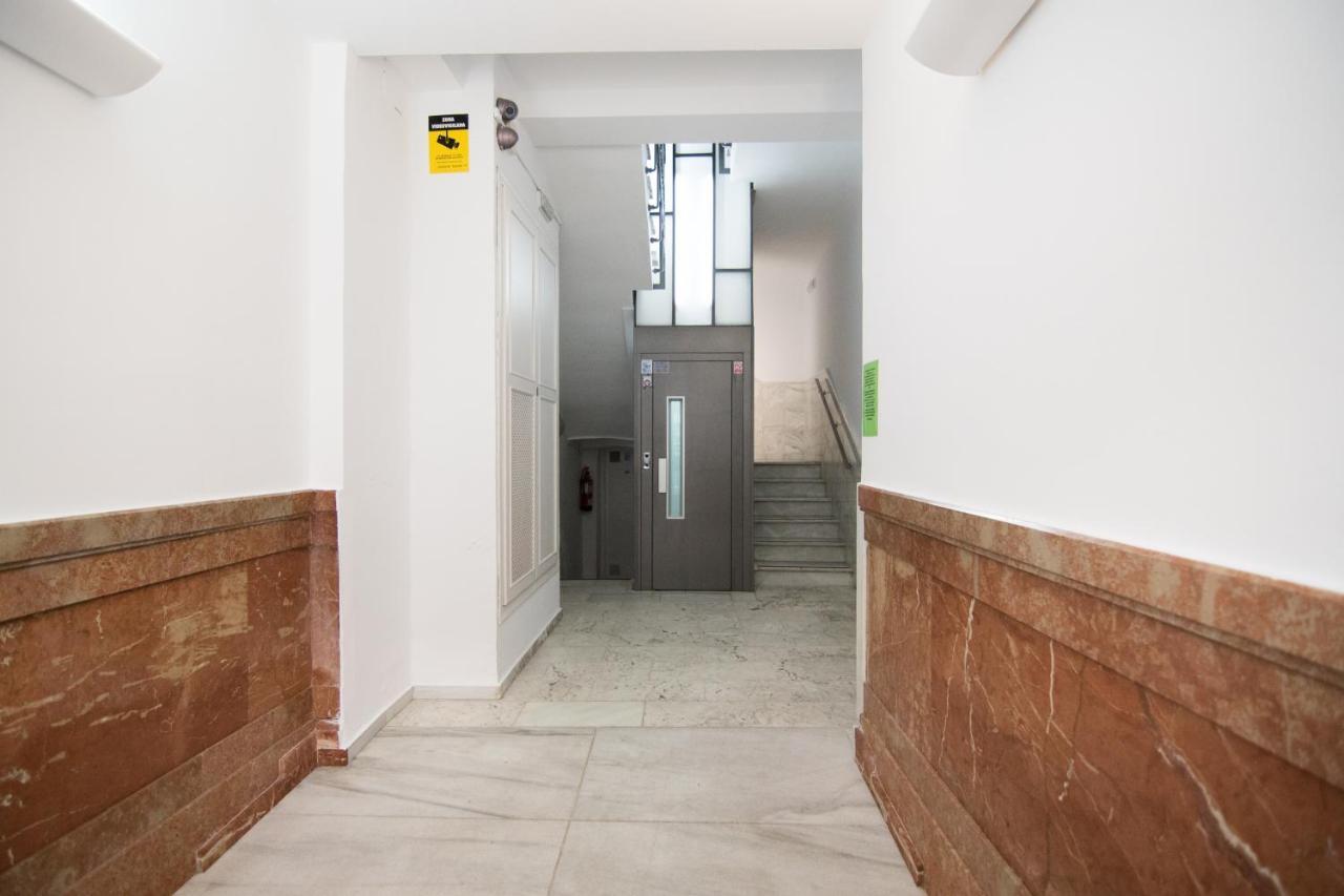 Tuguest Alhondiga Apartamento *